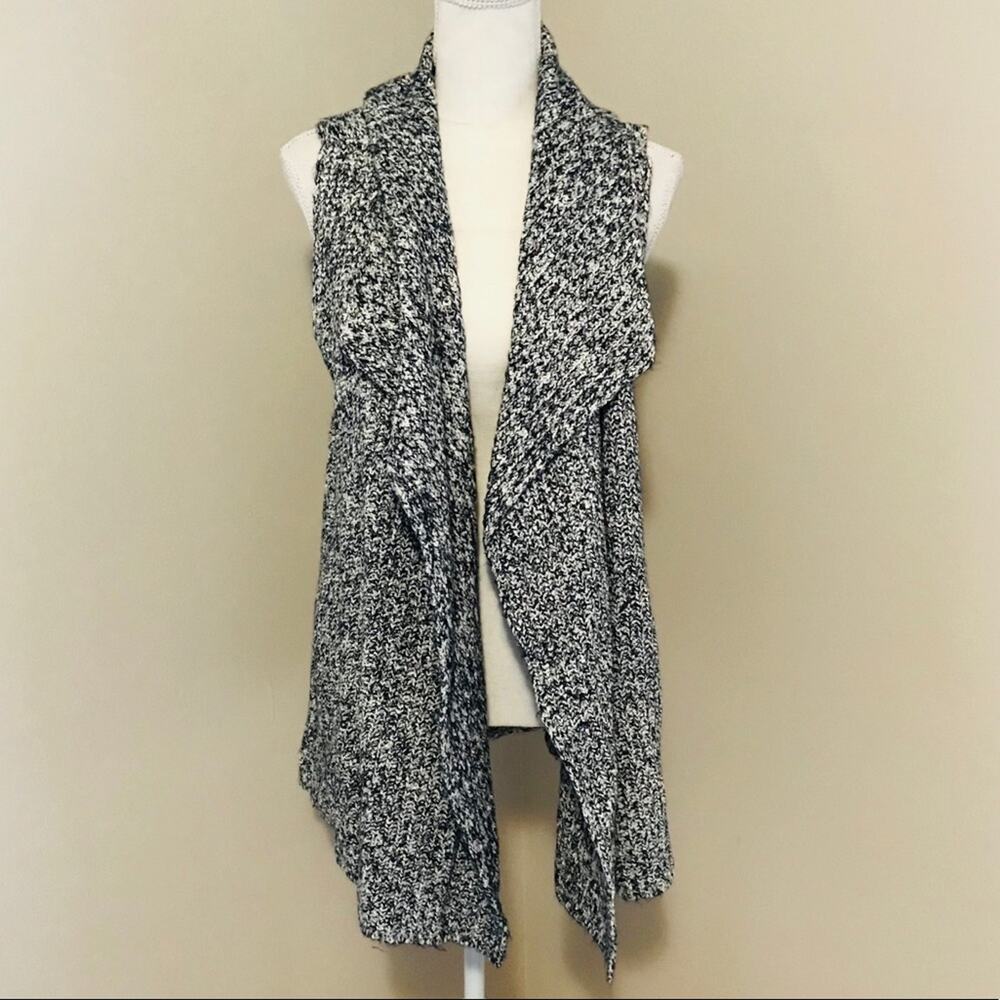LOFT Sweater Vest